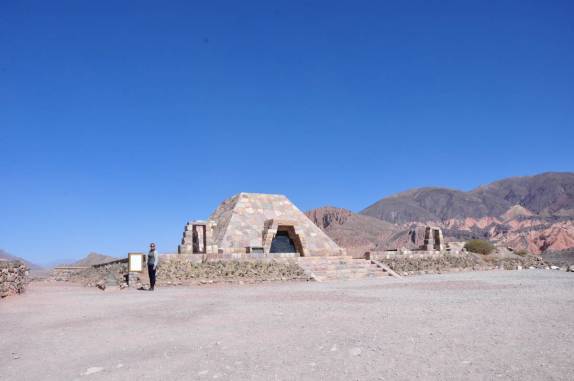 A pirâmide de El Pucará, em Tilcara, na Quebrada Humahuaca - Argentina
